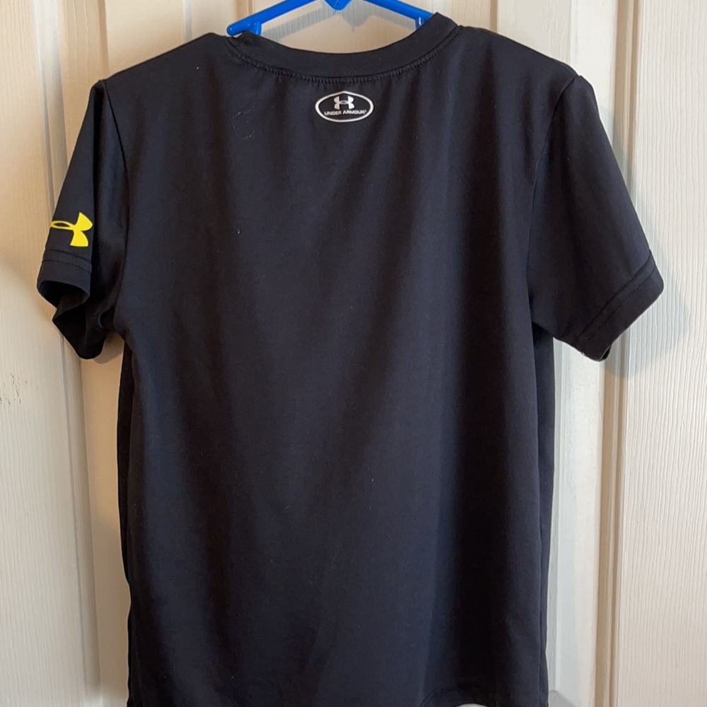 Under Armour - Picture 4 of 4